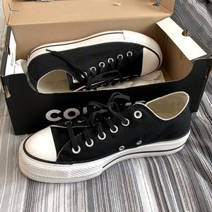 (NEW) All Star Converse Platforms